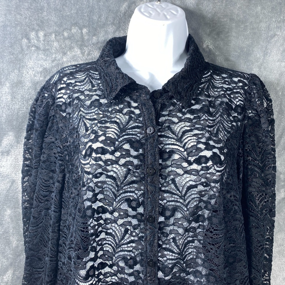 Torrid Women's Black Lace Button Up Blouse 1X Long Sleeve Sheer Gothic Romantic - Picture 3 of 10